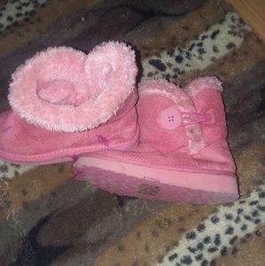 Girls boots